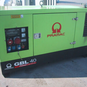 Gruppo Elettrogeno usato da 30 kW ( 40 kVA ) Pramac